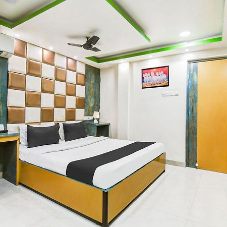 Super Hotel O Tagore Park Ruby Road 콜카타 외부 사진