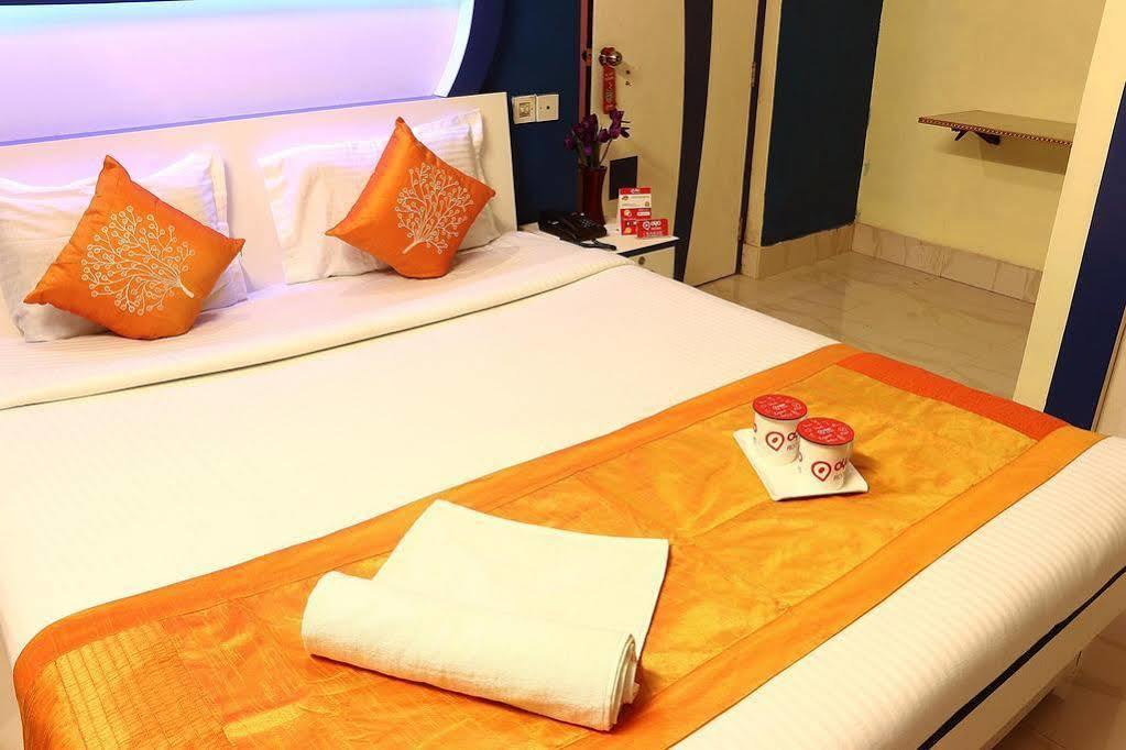 Super Hotel O Tagore Park Ruby Road 콜카타 외부 사진